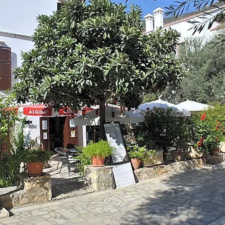 Ξενοδοχείο Dionysia
