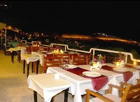 Dionysia Hotel *